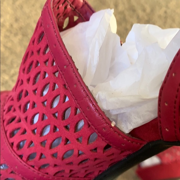 BCBGeneration BG ANJA Heels - Picture 16 of 16